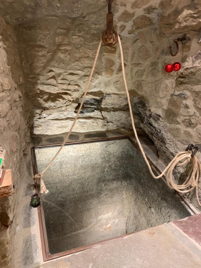 Cortona Suite - The House With Well And The Frescos Palace מראה חיצוני תמונה